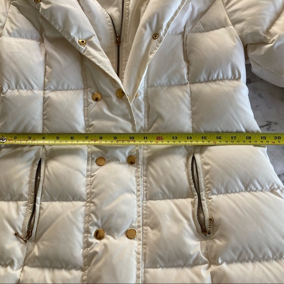 Ivory winter coat 🤍 - Picture 12 of 14